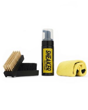 SHOE CLEANER CARE KIT photo 3