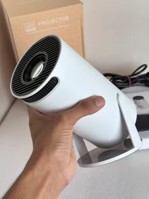 HY300 PRO PORTABLE PROJECTOR photo 4