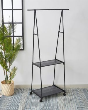 TRIANGLE CLOTH HANGING RACK photo 2