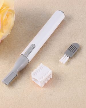 SKY SUPER EYEBROW TRIMMER photo 2