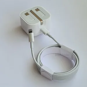 APPLE IPHONE 20W FAST CHARGER photo 5