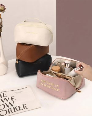 COSMETIC MAKEUP BAG photo 3